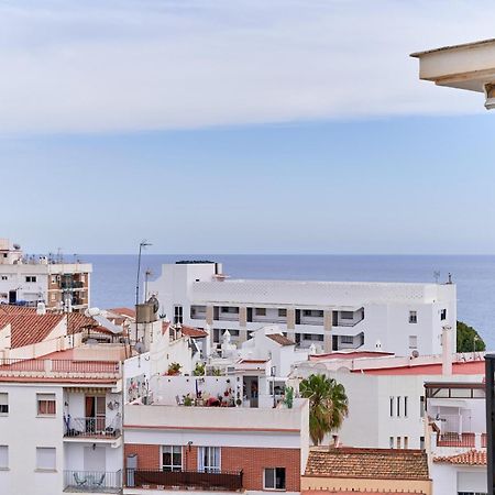 1 Bed Apartment With Sea View ネルハ エクステリア 写真