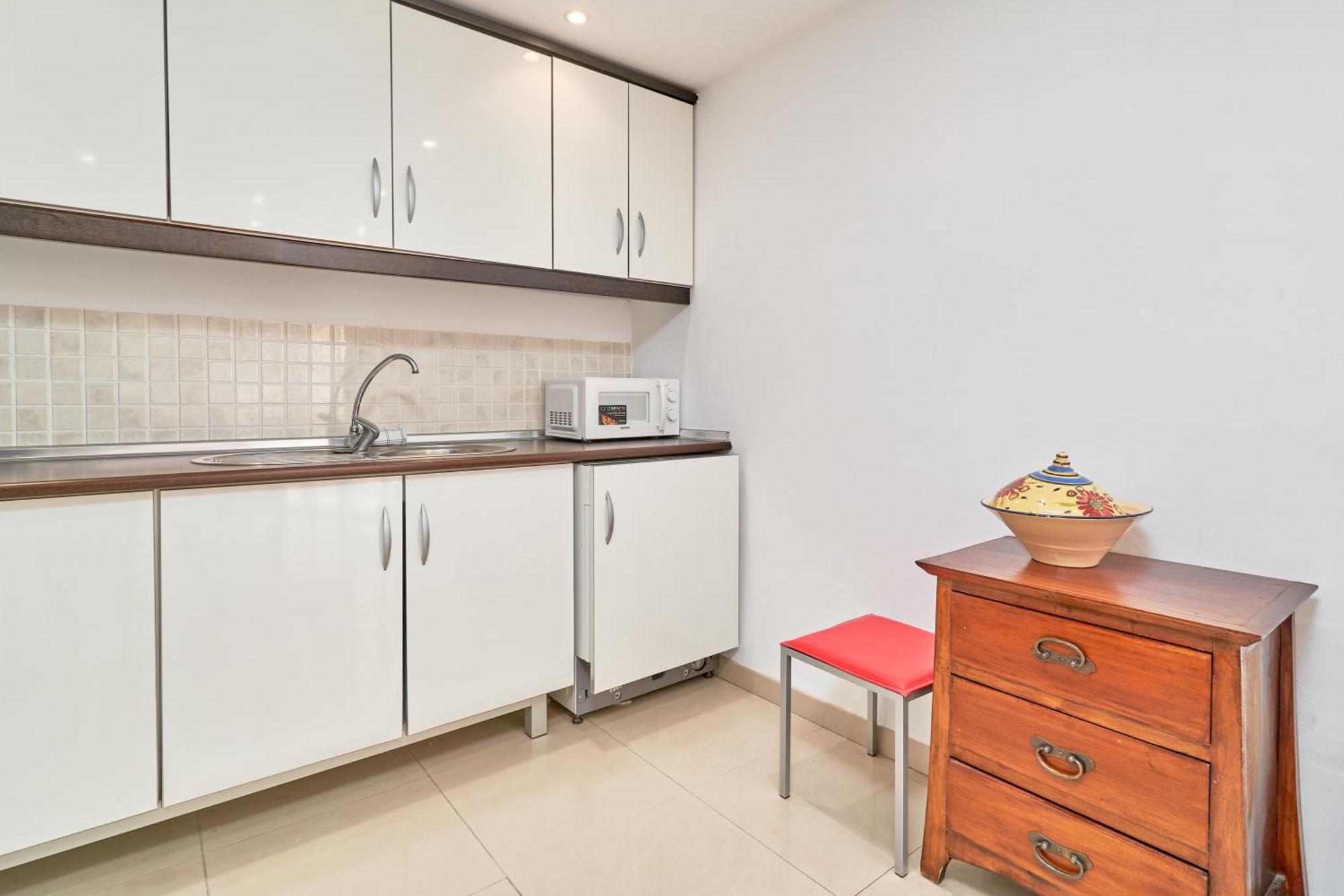 1 Bed Apartment With Sea View ネルハ エクステリア 写真