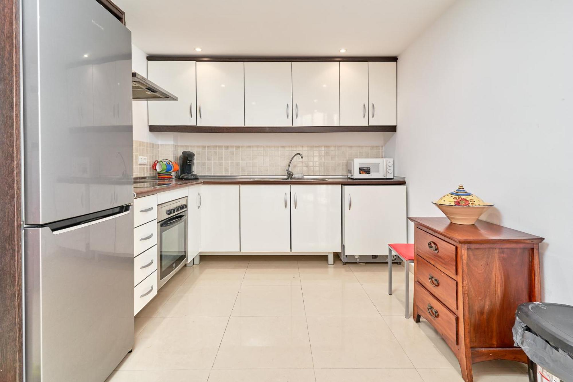 1 Bed Apartment With Sea View ネルハ エクステリア 写真