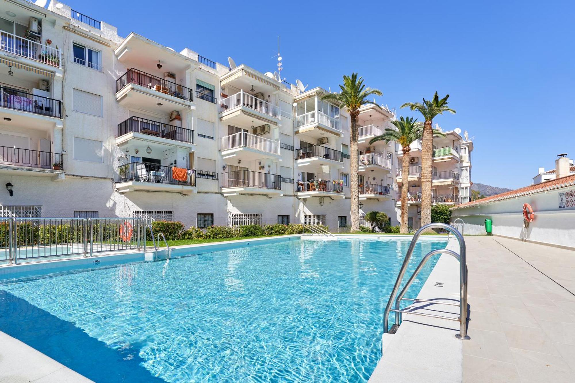 1 Bed Apartment With Sea View ネルハ エクステリア 写真